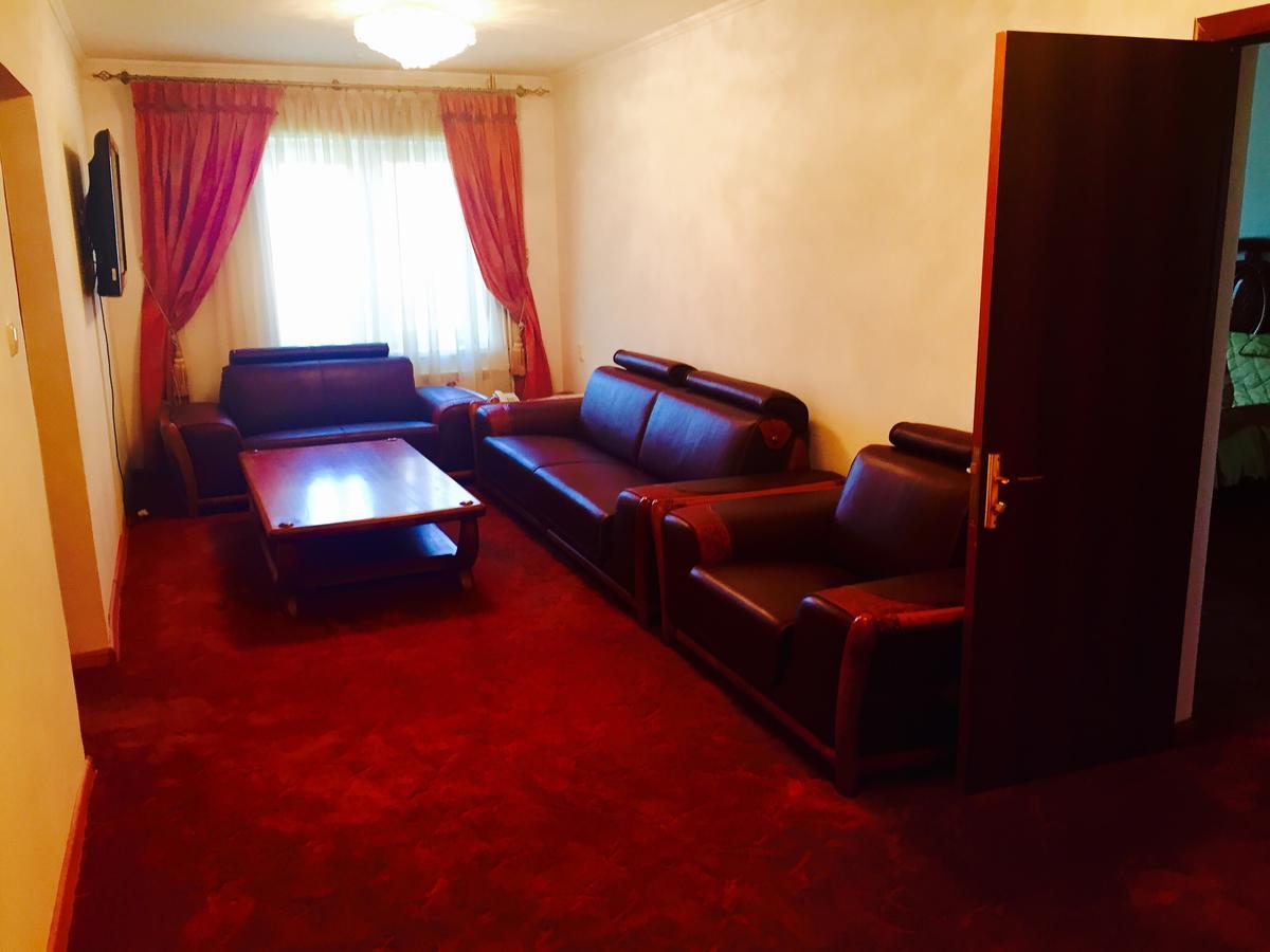 Hotel Ark Ms Тараз Экстерьер фото