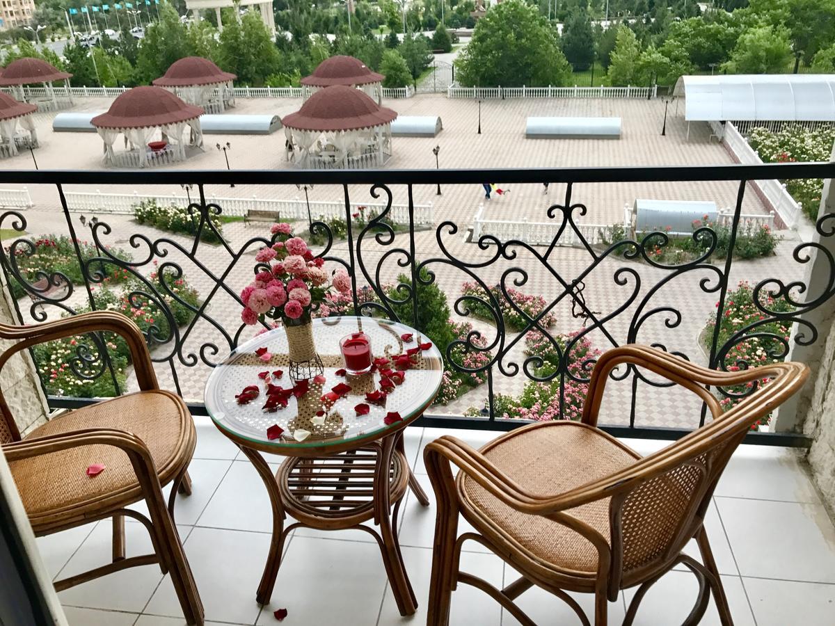 Hotel Ark Ms Тараз Экстерьер фото